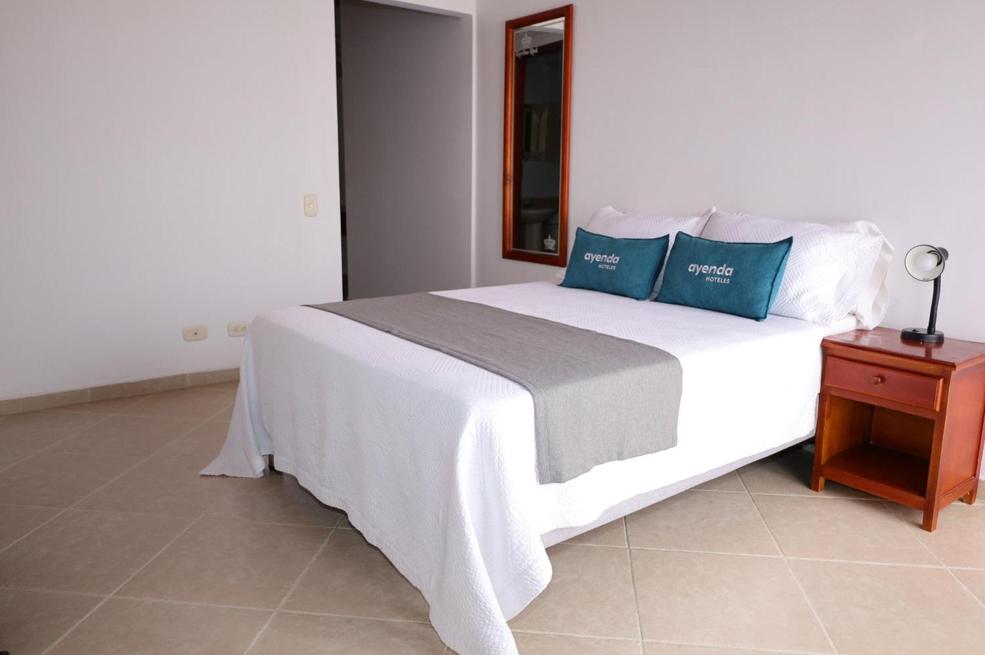 Ayenda Torre 2 Hotel Apartadó Kültér fotó