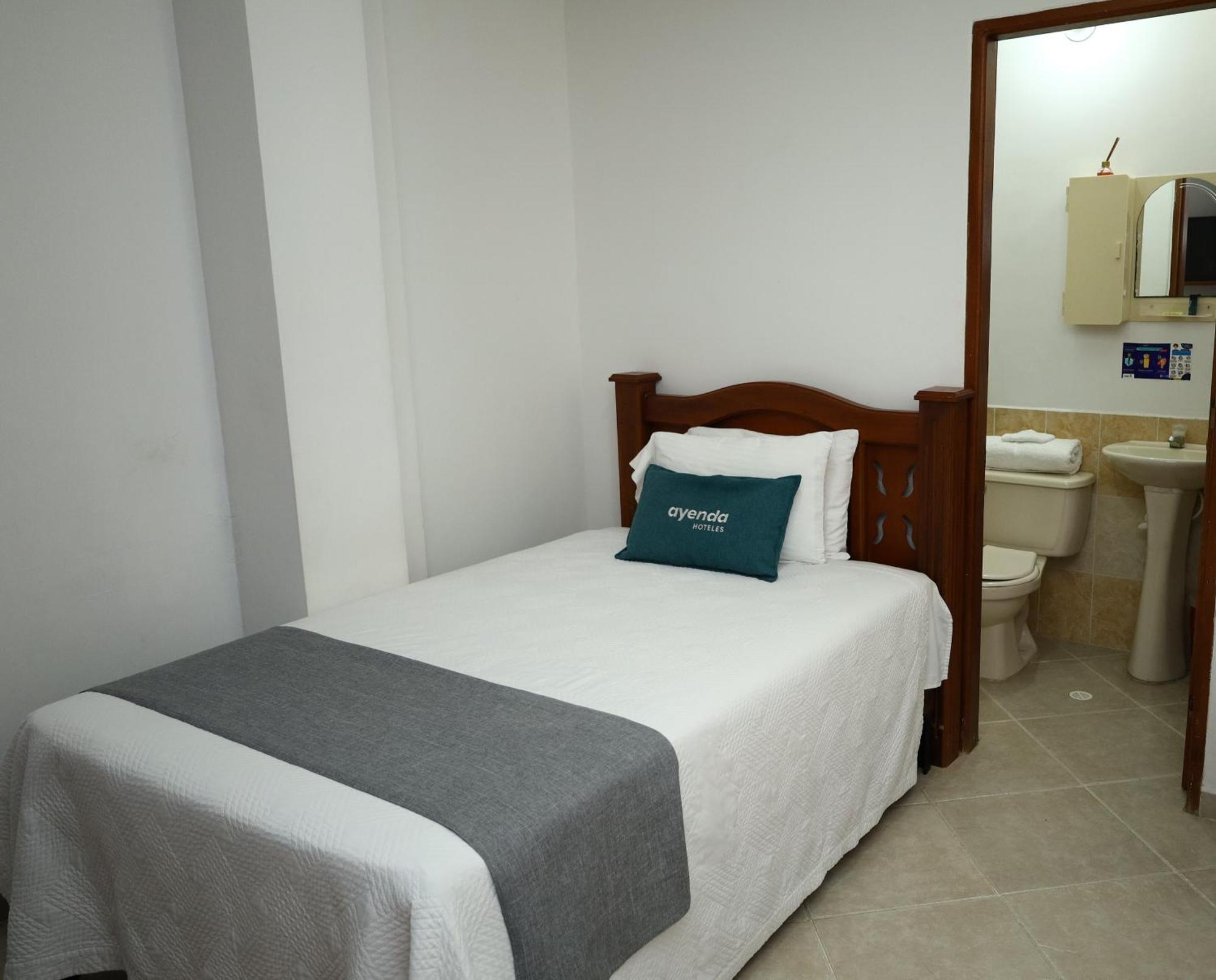 Ayenda Torre 2 Hotel Apartadó Kültér fotó